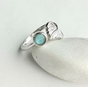 Sterling silver Labradorite gemstone ring size 7 🆕